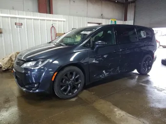 2019 Chrysler Pacifica 2C4RC1FG1KR702507 Lot 49648846