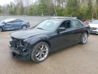 2018 Chrysler 300S 2C3CCABG2JH308020