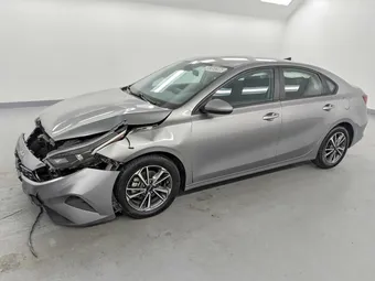 2023 Kia Forte 3KPF24AD7PE566901 Lot 48355396