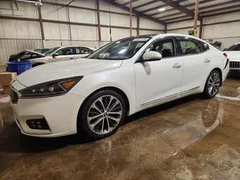 2018 Kia Cadenza KNALC4J1XJ5096949