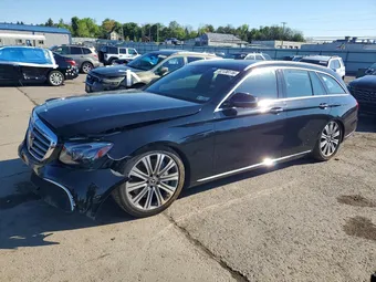 2019 Mercedes-Benz E-Class WDDZH6JB1KA556954