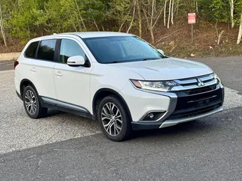 2017 Mitsubishi Outlander JA4AZ3A3XHZ004630 Lot 53308386