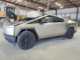 2024 Tesla Cybertruck 7G2CEHEE7RA027867