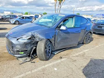 2023 Tesla Model Y 7SAYGDEE2PF615190 Lot 48686126
