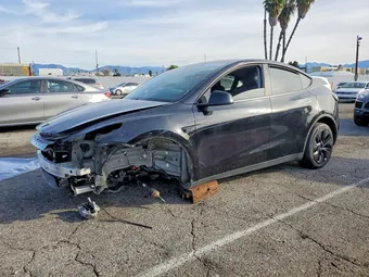 2024 Tesla Model Y 7SAYGAEE0RF124442 Lot 99133855