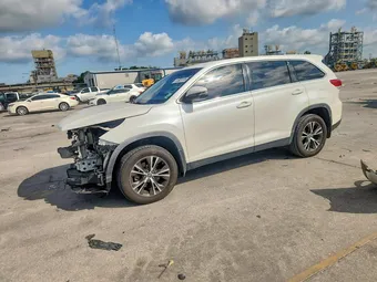 2019 Toyota Highlander 5TDZZRFH1KS328784 Lot 51603176