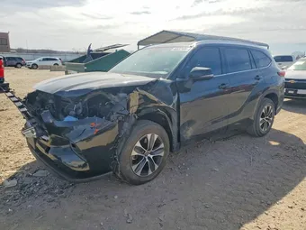 2022 Toyota Highlander 5TDGZRAH3NS544686 Lot 46537406