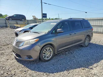 2015 Toyota Sienna 5TDYK3DC1FS623670 Lot 49653826