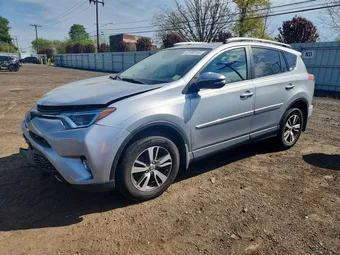 2018 Toyota RAV4 2T3RFREV2JW716474 Lot 52199746