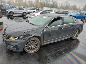 2017 Volkswagen Passat 1VWDT7A37HC059239