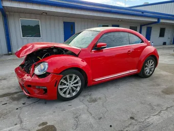 2018 Volkswagen Beetle 3VWJD7AT9JM712416