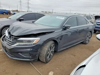2022 Volkswagen Passat 1VWSA7A33NC005705