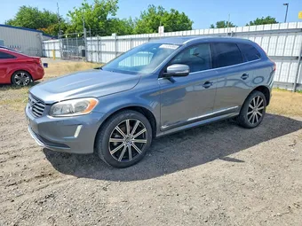 2016 Volvo XC60 YV440MDM9G2868631
