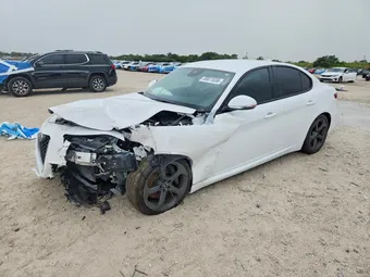 2017 Alfa Romeo ZARFAEBN3H7535619