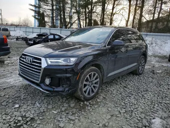 2018 Audi Q7 WA1LAAF79JD050064