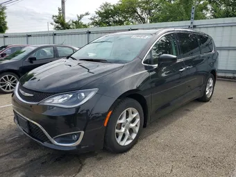 2018 Chrysler Pacifica 2C4RC1FG2JR122939 Lot 51944016