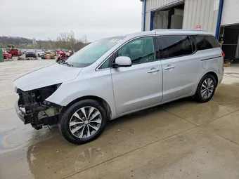 2018 Kia Sedona KNDMC5C19J6371862