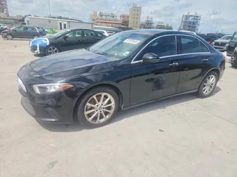 2020 Mercedes-Benz A-Class WDD3G4EB3LW038677