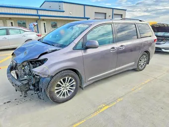 2019 Toyota Sienna 5TDYZ3DC3KS002064 Lot 49325826