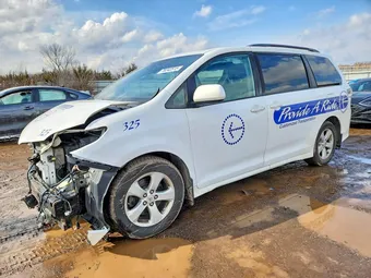 2019 Toyota Sienna 5TDEZ3DC2KS217986 Lot 78342515