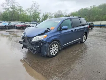 2017 Toyota Sienna 5TDDZ3DC0HS153841 Lot 51826596