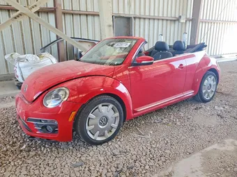 2019 Volkswagen Beetle 3VW5DAAT6KM505420