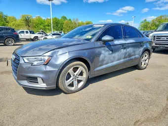 2018 Audi A3 WAUB8GFF2J1044208