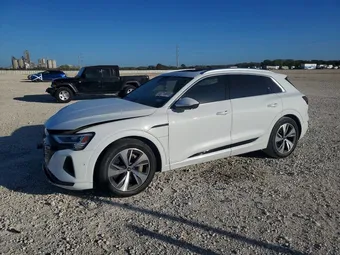 2024 Audi Q8 e-tron WA15ABGE1RB013500