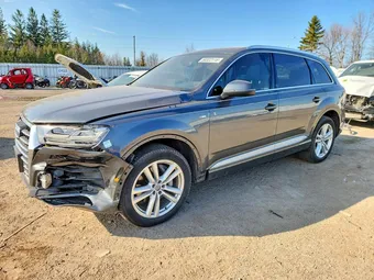 2017 Audi Q7 WA1WAAF74HD010790