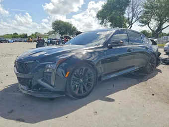 2026 Cadillac CT5 1G6D25R64T0860121