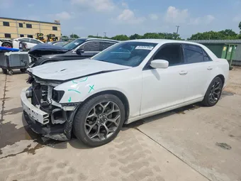 2016 Chrysler 300S 2C3CCABG4GH294954