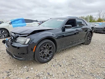 2019 Chrysler 300 2C3CCARG0KH556547