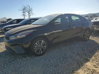 2023 Kia Forte 3KPF24AD3PE688591 Lot 75778925