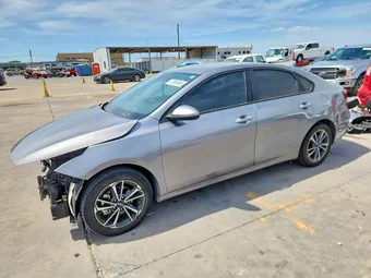 2024 Kia Forte 3KPF24AD0RE841169 Lot 47956996
