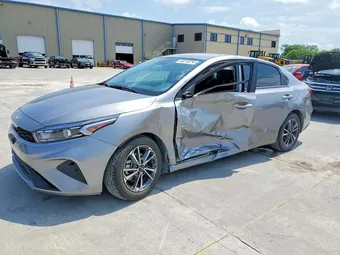 2024 Kia Forte 3KPF24ADXRE840966 Lot 50218256