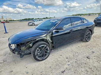2025 Kia K4 3KPFW4DE9SE191059