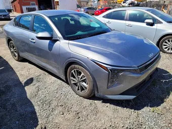 2025 Kia K4 3KPFT4DE2SE172720
