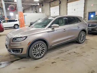 2020 Lincoln Nautilus 2LMPJ8K93LBL30188