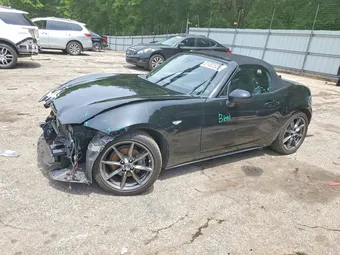 2018 Mazda MX-5 Miata JM1NDAD77J0200401