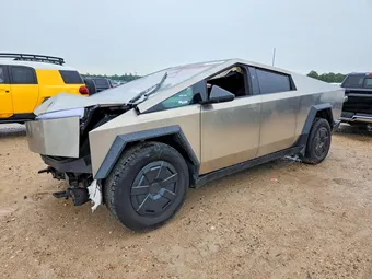 2025 Tesla Cybertruck 7G2CEHED2SA081123