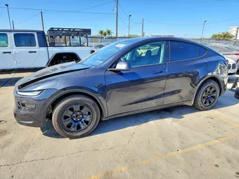 2026 Tesla Model Y 7SAYGDED3TA590105