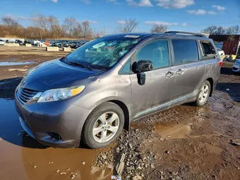 2017 Toyota Sienna 5TDKZ3DC7HS878196 Lot 45949186