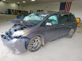 2018 Toyota Sienna 5TDYZ3DC6JS947430 Lot 46960166
