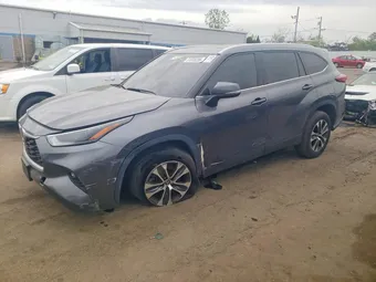 2022 Toyota Highlander 5TDGZRAH1NS550678 Lot 51835236