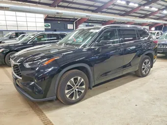 2022 Toyota Highlander Hybrid 5TDGBRCH0NS539205 Lot 51858156