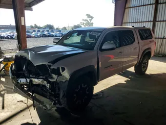 2018 Toyota Tacoma 5TFCZ5AN6JX134613 Lot 45849126