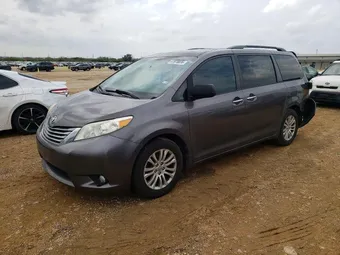 2017 Toyota Sienna 5TDYZ3DC7HS841112 Lot 41878036