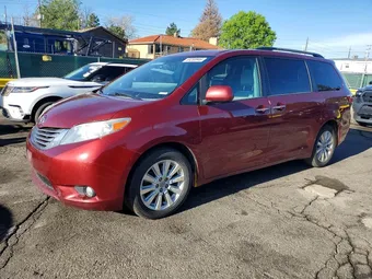 2015 Toyota Sienna 5TDDK3DC3FS095693