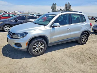 2017 Volkswagen Tiguan WVGAV7AX8HK014296 Lot 50826956