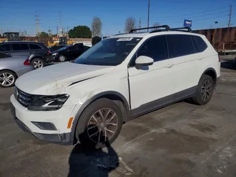 2018 Volkswagen Tiguan 3VV3B7AX4JM214677 Lot 41584876
